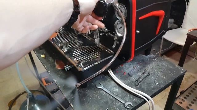 Faema e61 реставрация смотреть онлайн