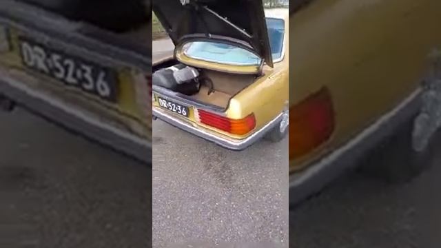 Mercedes-Benz 350 SLC - 1972 смотреть онлайн