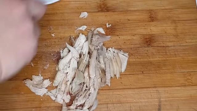 Хит салат 2022. Салат из морской капусты. Қазақша рецепт. Теңіз орамжапырағынан дәмді салат. смотреть онлайн