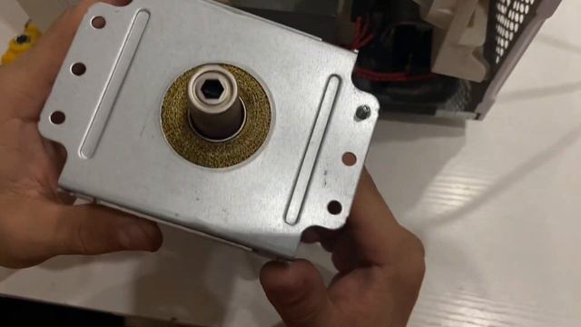 МИКРОВОЛНОВКАДА ИСКРА үй жағдайында жөндеу жолы / искрит микроволновка