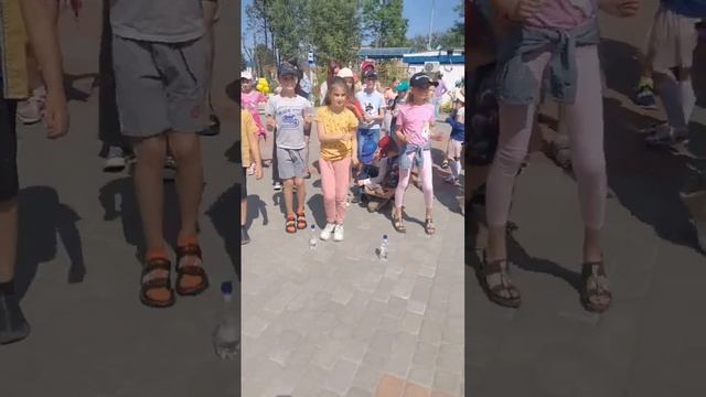 В Мостах проходит праздник детства☀️?☺️#дети #праздник #Мостовщина смотреть онлайн