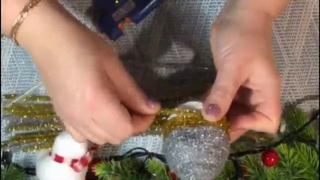 НОВОГОДНИЕ ПОДЕЛКИ СВОИМИ РУКАМИ. СИМВОЛ 2020 ГОДА СВОИМИ РУКАМИ. ПОДЕЛКА МЫШКА. смотреть онлайн