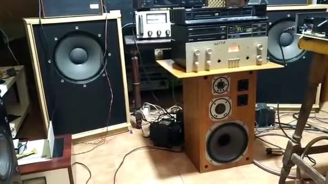 holimar 402 y tannoy gold monitor 15 смотреть онлайн
