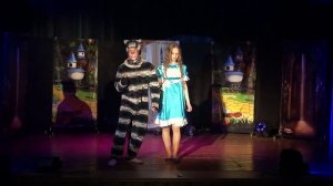 Спектакль - Алиса в стране чудес