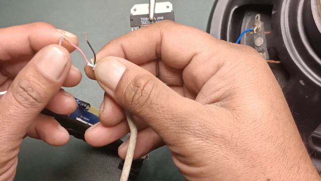 DIY BLUETOOTH AMPLIFIER WITH IC TA8207K смотреть онлайн