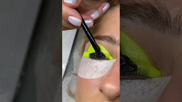 Lash lifting #eyelashes #lashlift #shorts #beauty #youtubecreator смотреть онлайн