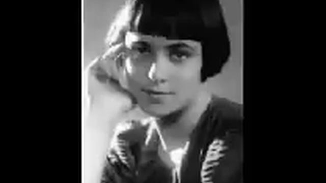 Rosa Tamarkina plays Verdi / Liszt - Rigoletto - Concert Paraphrase for Piano, S.434 смотреть онлайн
