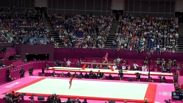 Vanessa Ferrari - FX Women's AA Final London 2012 смотреть онлайн