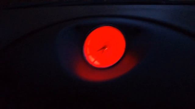 Часы Chrysler 300M после ремонта.