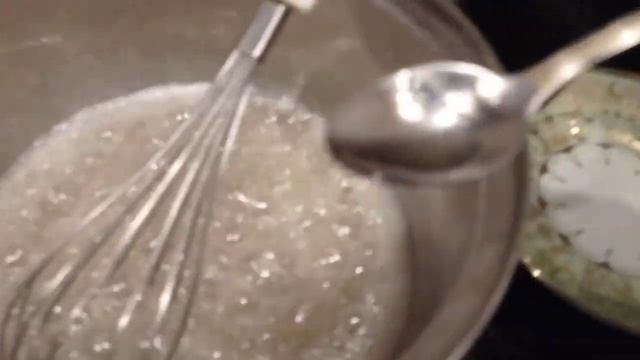 Yumurta Ağından Kremi Necə Hazırlayaq ? Как готовить белковый крем?