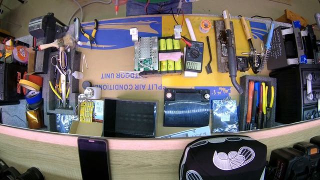 ?ВЕЧНЫЙ АВТОМОБИЛЬНЫЙ АККУМУЛЯТОР СВОИМИ РУКАМИ смотреть онлайн