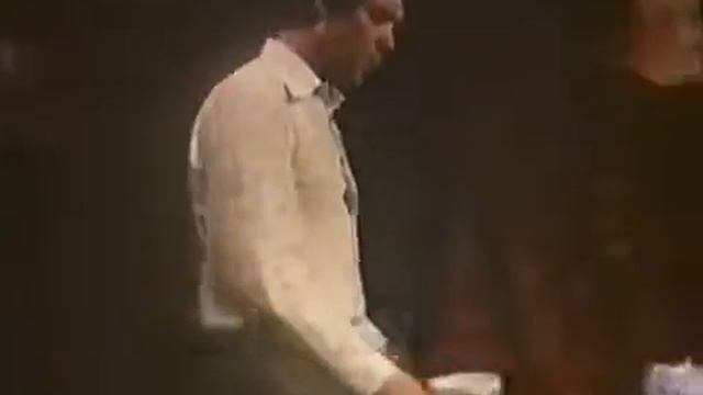 Эдуард Хиль - В горнице смотреть онлайн