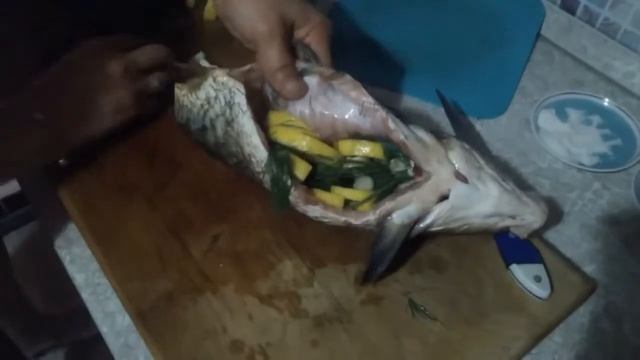 Карп запечённый в духовке. смотреть онлайн