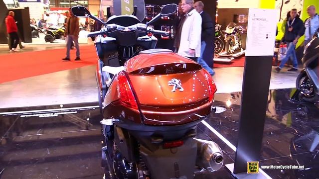 2017 Peugeot Metropolis 400 Scooter - Walkaround - 2016 EICMA Milan