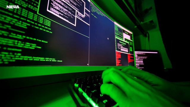 India's Digital Dilemma: Training 560 Million Young Minds for the Future. смотреть онлайн