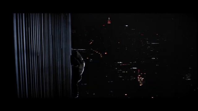 Kong Climbs The World Trade Centre