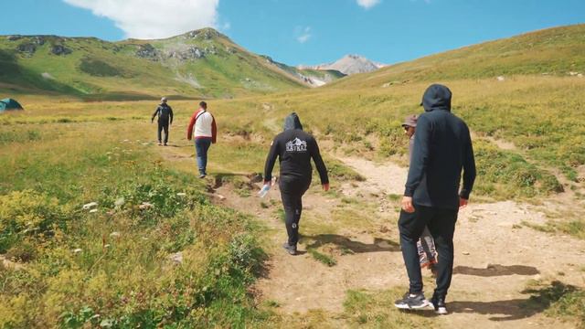 🔴 Адыгея, Плато Лаго-Наки _ Подъем в гору _ Корпоративная поездка клиники РЕШЕНИЕ смотреть онлайн