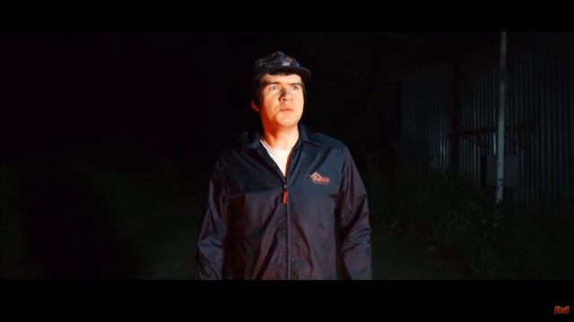 BadComedian - По моему, там кто-то завёл бензопилу смотреть онлайн