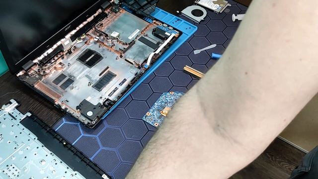 Апгрейд ноутбука Acer travelmate p278-mg