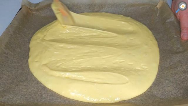 РУЛЕТ - ДЕЛАЮ так Много Лет! Близкие будут довольны. Вкусно! Рулет на сметане с вареной сгущенкой! смотреть онлайн