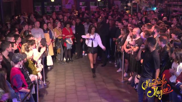 LA PETITE VOGUE NIGHT FF REALNESS 10'S смотреть онлайн