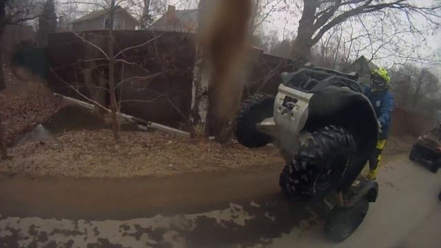 Double STUNT on Yamaha Grizzly 700 (2x) смотреть онлайн