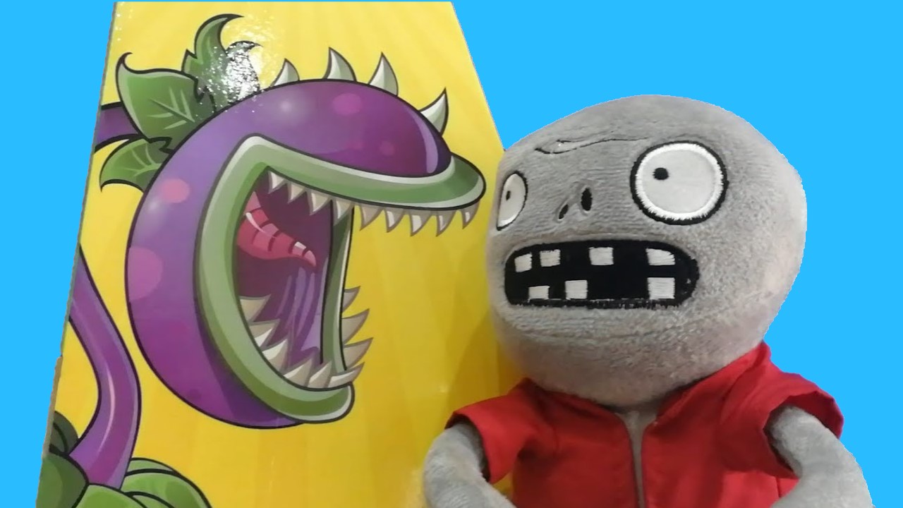 ЗОМБЯШ И ОЧЕНЬ РЕДКАЯ ИГРУШКА | РАСТЕНИЯ ПРОТИВ ЗОМБИ (обзор) смотреть онлайн