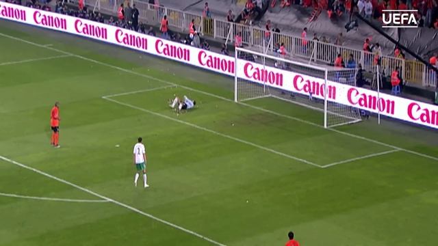 2009 UEFA Cup final highlights - Shakhtar-Werder Bremen смотреть онлайн