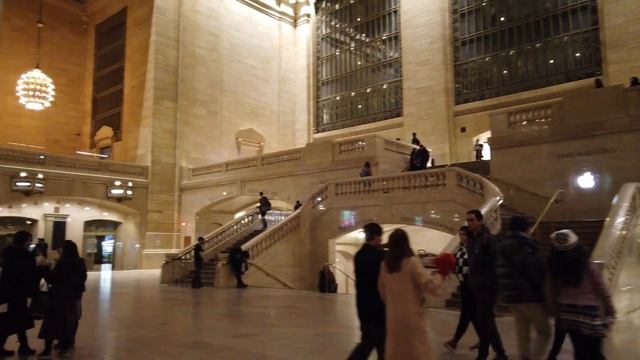 NYC Walk ⁴ᴷ⁶⁰ : Grand Central Terminal New York смотреть онлайн