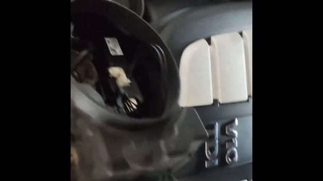 Touareg V10 2008 Xenon bulb replacement смотреть онлайн