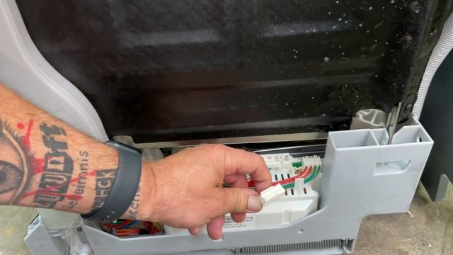 Fehler E31 Bosch Siemens Neff Geschirrspüler смотреть онлайн