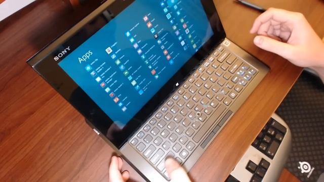 Sony Vaio Duo 11 [Windows 8 Navigation and UI Tutorial] смотреть онлайн
