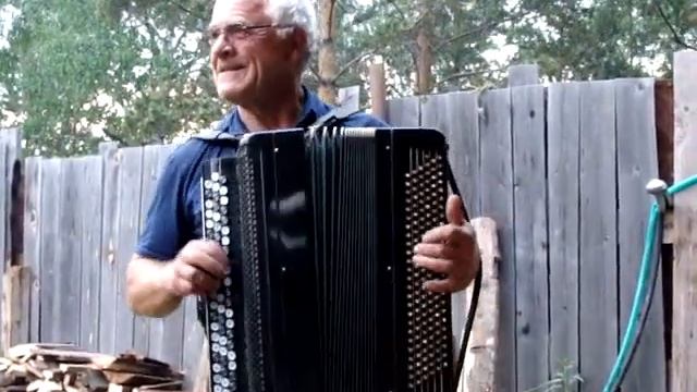 Баян. Душевная, светлая музыка. (Памяти друга). Красноярск, 15 июня 2015 г. смотреть онлайн