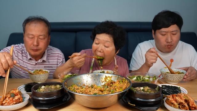 아삭한 열무김치 직접 담궈 만든 열무 보리비빔밥!! (Young Radish Kimchi And Barley Bibimbap) 요리&먹방!! - Mukbang Eating Sho