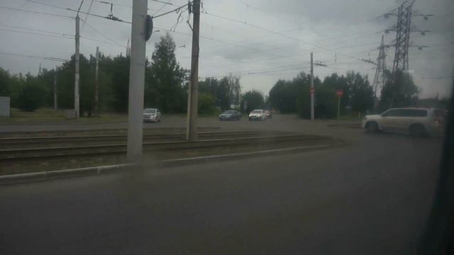 Троллейбус ЗиУ-682Г-012-4018. Бодрые покатушки по Барнаулу. смотреть онлайн