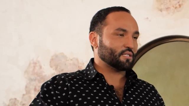 Сколько стоит макияж от самого дорогого визажиста страны Сердара Камбарова смотреть онлайн