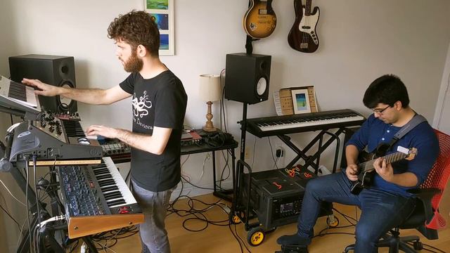 Ambient 16: Minilogue, Sub Phatty, OB-6, Strandberg Classic 7 and Axe FX III with Matthew James смотреть онлайн