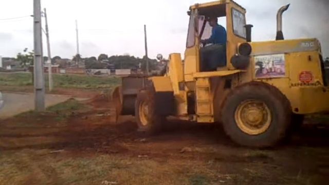 pa carregadeira trabalhando transterra locaçao 32887474 смотреть онлайн