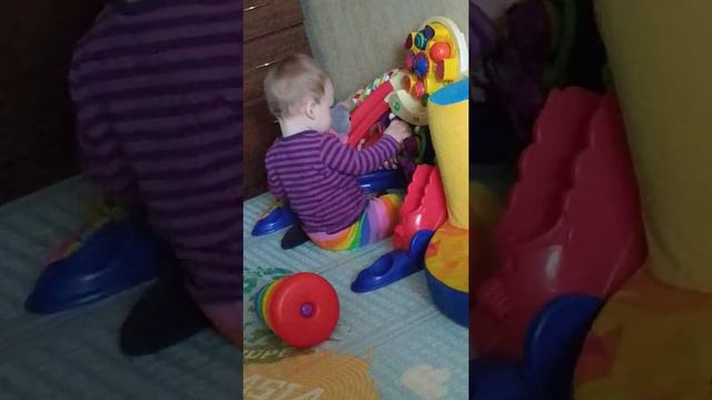Что умеет ребенок в 7 месяцев. смотреть онлайн