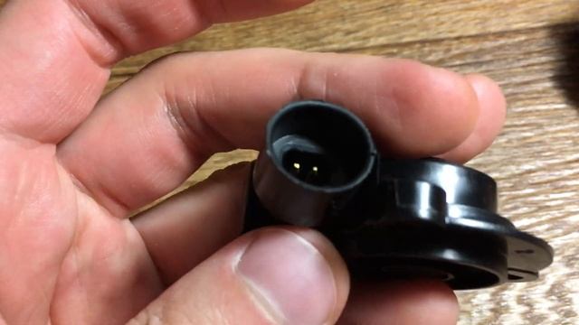 Датчик положения дроссельной заслонки Рикор 2112-1148200 (подделка) смотреть онлайн