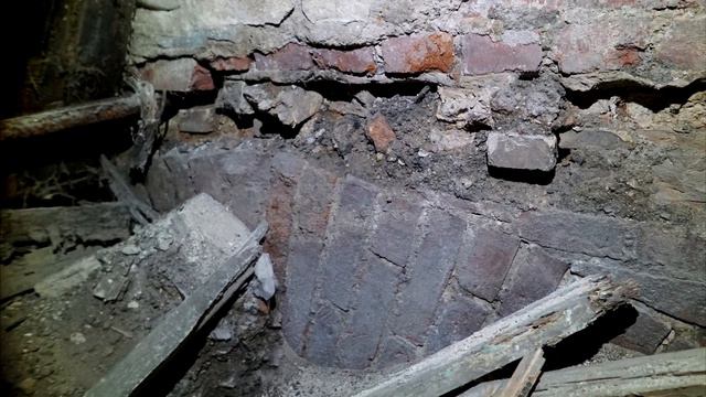 Настоящий допотопный дом в центре Москвы,это не покажут туристам