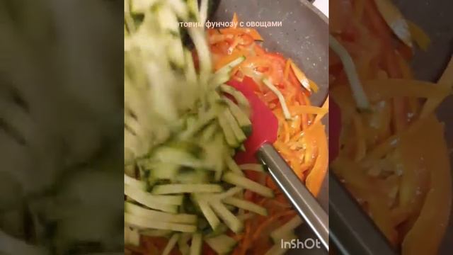 Готовим фунчозу с овощами. смотреть онлайн