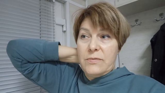 МУЖЧИНЫ ДЕЛАЮТ КОМПЛИМЕНТЫ. смотреть онлайн