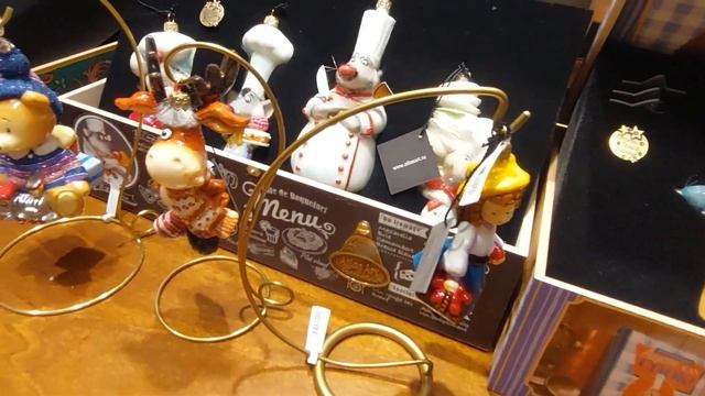 Москва. Ёлочные игрушки в детском ГУМе! смотреть онлайн