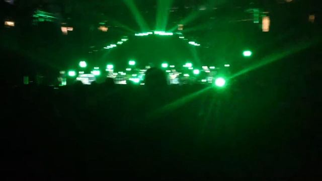 Pearl Jam at the Oracle Arena смотреть онлайн