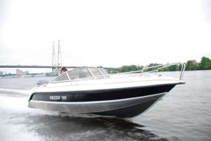 Катер Grizzly 580 DC