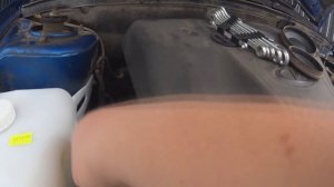 Лада Калина - замена бачка и форсунок омывателя.