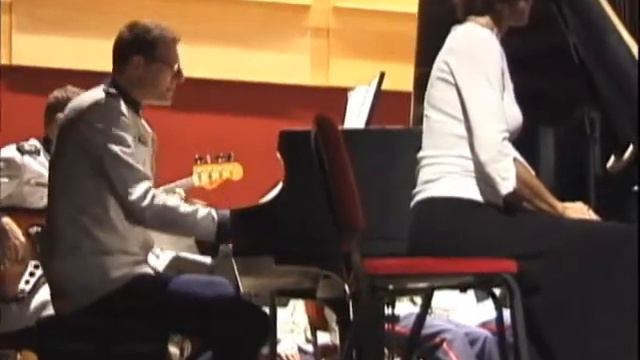 Ian Frenkel - Spring Flowers смотреть онлайн