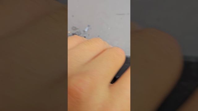 Замена заднего стекла на iPhone 15 😱Шок контент! Лайфхак! #лайфак #айфон15 #ремонт #iphone15 #артк смотреть онлайн