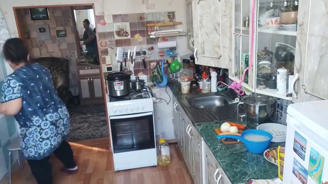 Забегайте на ПИРОГИ 🤗 ОРЁТ и СБИВАЕТ меня смысли ...Деревенская жизнь смотреть онлайн